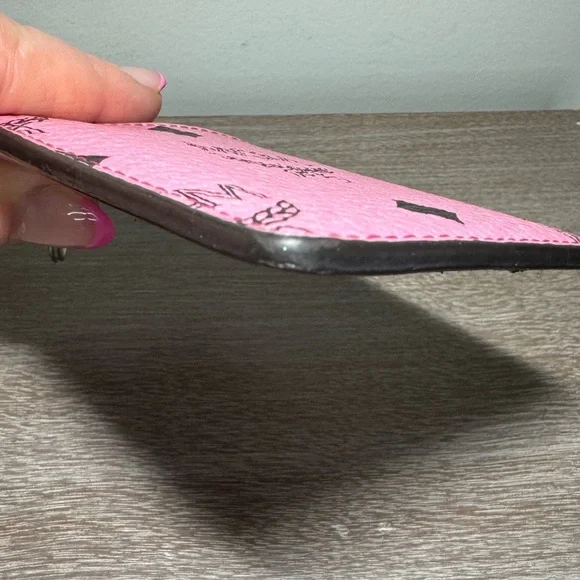 MCM lanyard/Cardholder in Visestos, pink - Picture 7 of 15